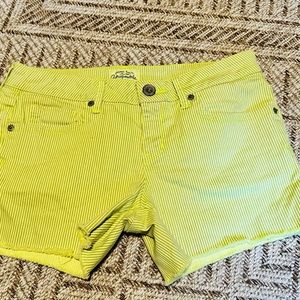 Aeropostale Teen Girl Lime Green Striped Shorts Size 5/6